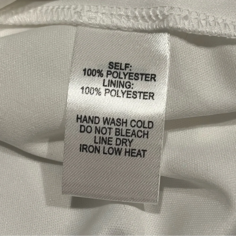 NWT Lulus White Freestyle Shift Dress - Small - Picture 9 of 9